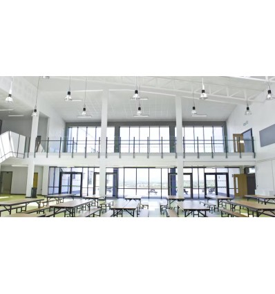 Rockfon Artic,  dobra akustyka, łatwe czyszczenie