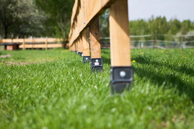 Ekologiczne kotwy do ziemi - bezpieczne i trwałe rozwiązanie dla Twojego ogrodu! Kotwa do słupków drewnianych.